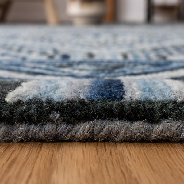 Safavieh Aspen 823 Hand Tufted Wool Bohemian Rug APN823F-9