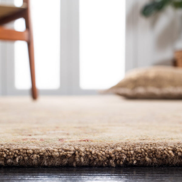 Safavieh At311 Hand Tufted Wool Rug AT311A-4R