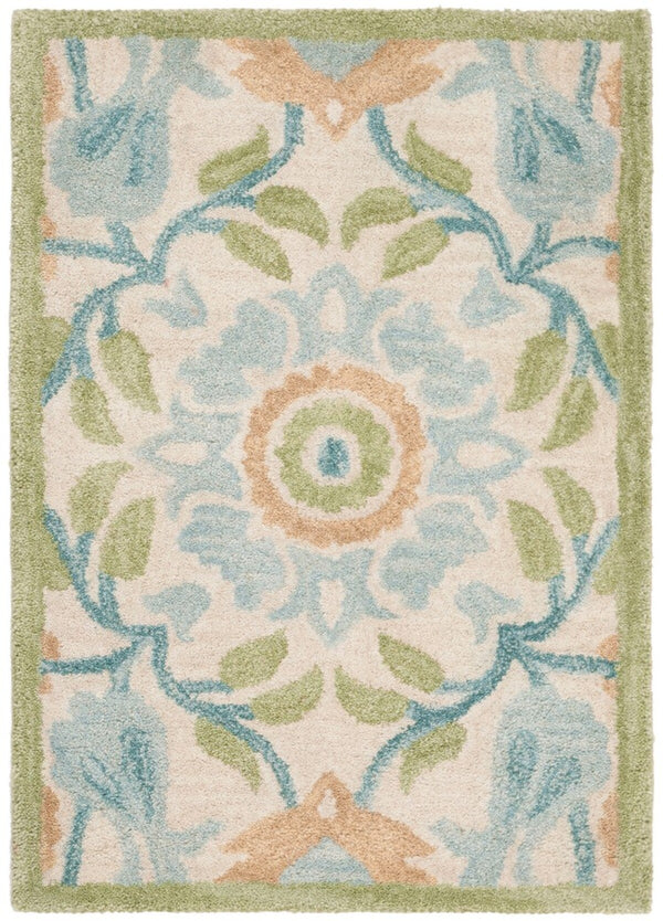 Safavieh Antiquity 59 Hand Tufted Wool Rug AT59A-9