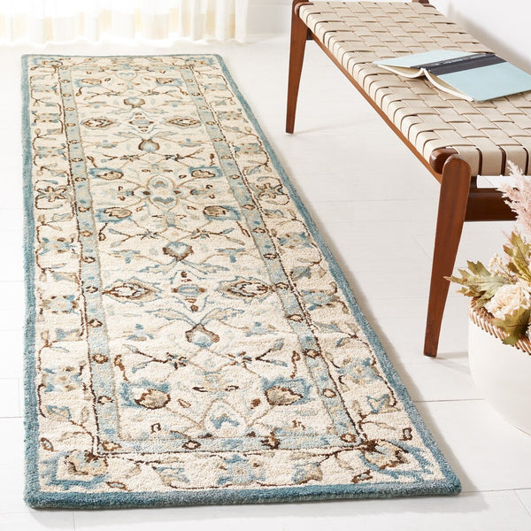 Safavieh Antiquity 65 Hand Tufted Wool Rug AT65J-9