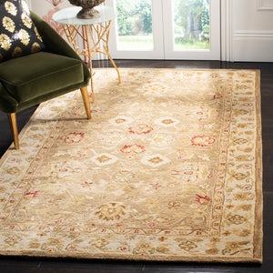 Safavieh Antiquity 822 Hand Tufted Wool Rug AT822B-4R