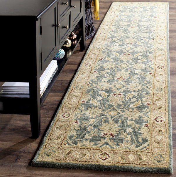 Safavieh Antiquity 849 Hand Tufted Wool Rug AT849B-26