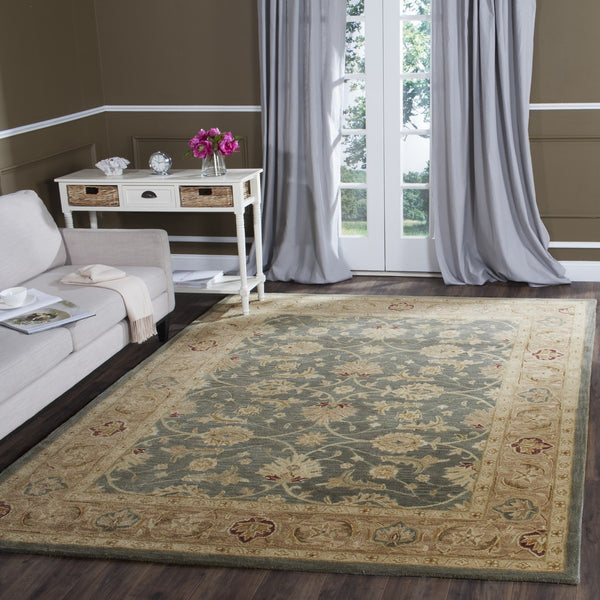 Safavieh Antiquity 849 Hand Tufted Wool Rug AT849B-26