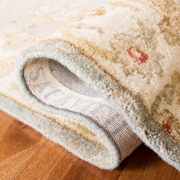 Safavieh Antiquity 822 Hand Tufted Wool Rug ATB822A-5