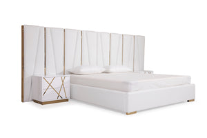 VIG Furniture Modrest Nixa Modern White Bonded Leather & Gold Bed VGVCBD1909-WHT