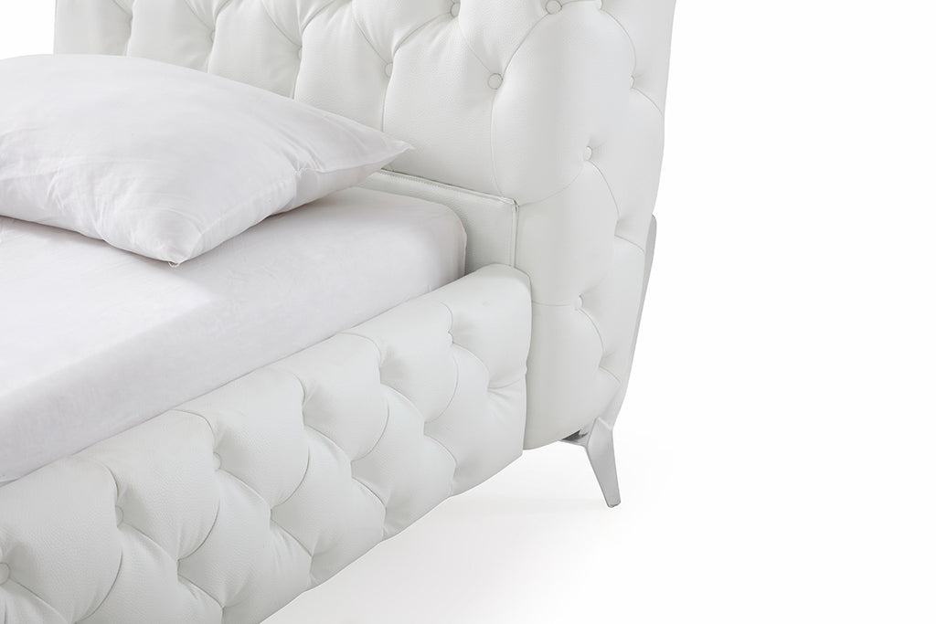VIG Furniture Modrest Legend Modern White Bonded Leather Bed VGVCBD8111-WHT