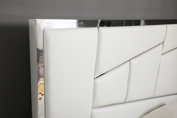 VIG Furniture Queen Modrest Chrysler Modern White Bonded Leather Bed VGVCBD8978-WHT-Q