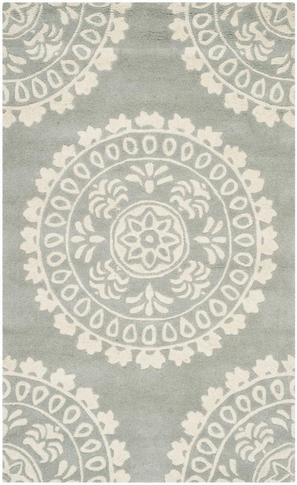 Safavieh Bella 122 Hand Tufted Wool Rug BEL122A-24