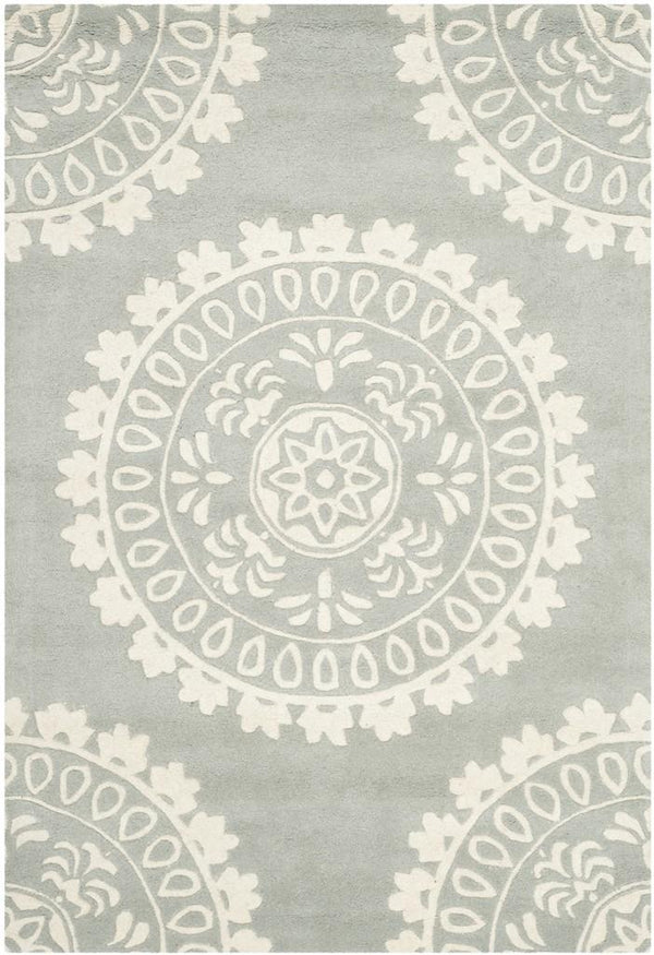 Safavieh Bella 122 Hand Tufted Wool Rug BEL122A-24