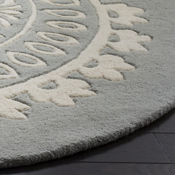 Safavieh Bella 122 Hand Tufted Wool Rug BEL122A-24