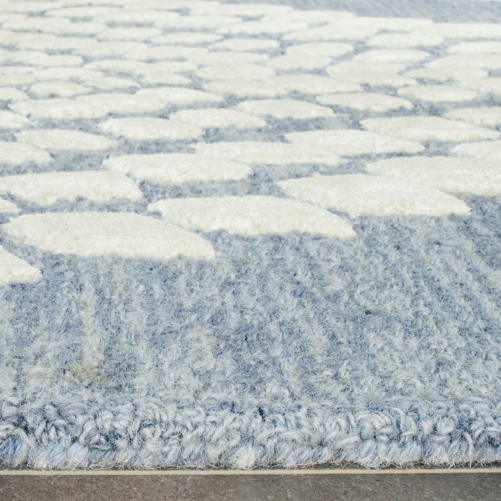 Safavieh Bella 126 Hand Tufted Wool Rug BEL126A-3