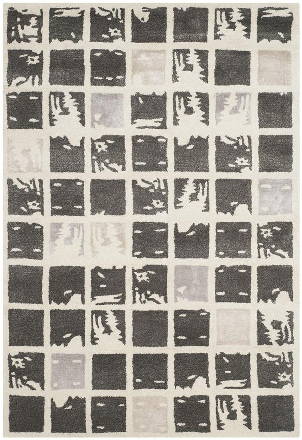 Safavieh Bella 130 Hand Tufted Wool Rug BEL130A-24