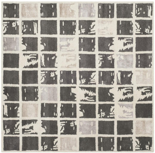 Safavieh Bella 130 Hand Tufted Wool Rug BEL130A-24