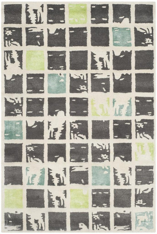 Safavieh Bella 130 Hand Tufted Wool Rug BEL130B-24