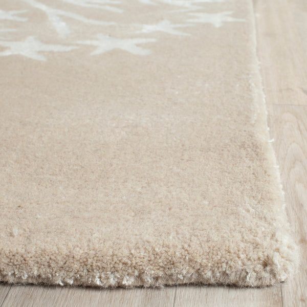 Safavieh Bella 131 Hand Tufted 50% Wool/50% Viscose Rug BEL131C-24