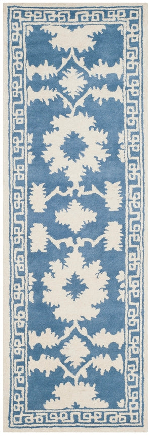 Safavieh Bella 132 Hand Tufted Wool Rug BEL132A-24