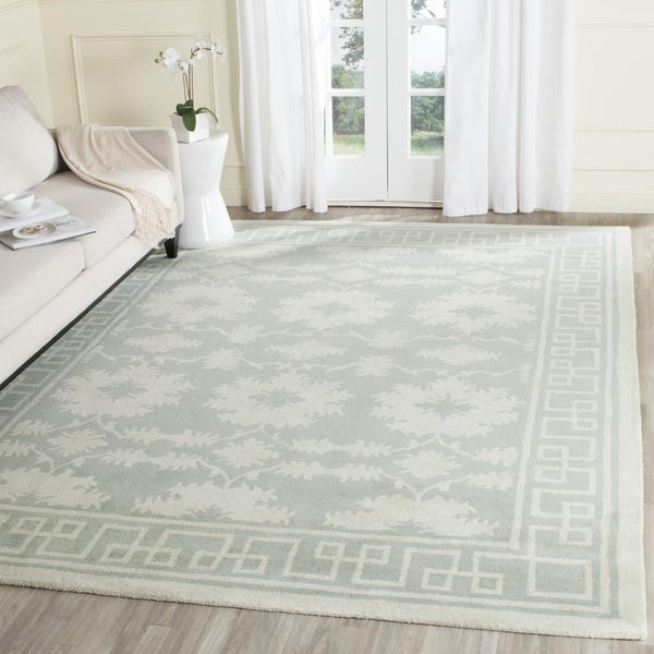 Safavieh Bella 132 Hand Tufted Wool Rug BEL132B-24