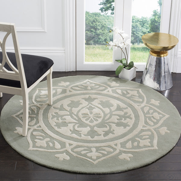 Safavieh Bella 136 Hand Tufted Wool Rug BEL136A-24
