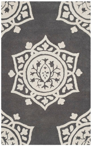 Safavieh Bella 136 Hand Tufted Wool Rug BEL136C-24