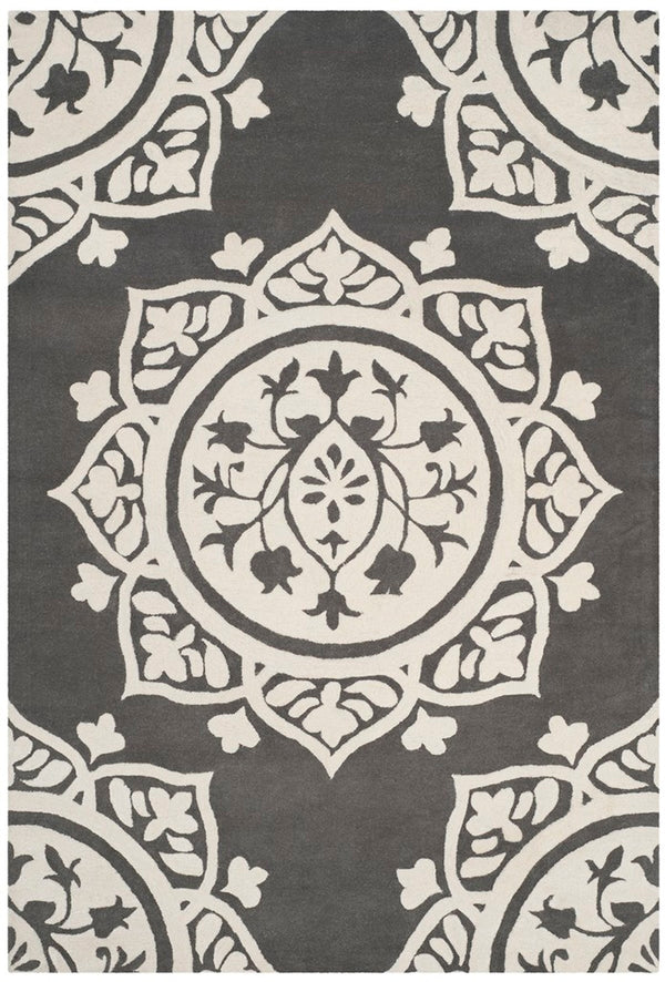Safavieh Bella 136 Hand Tufted Wool Rug BEL136C-24