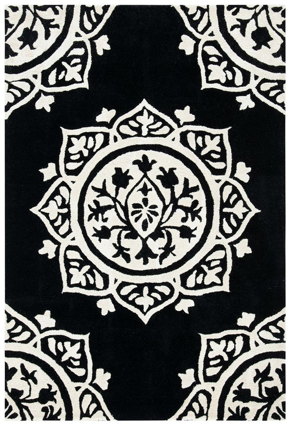 Safavieh Bella 136 Hand Tufted Wool Rug BEL136D-24