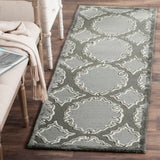 Safavieh Bella 139 Hand Tufted Wool Rug BEL139A-24