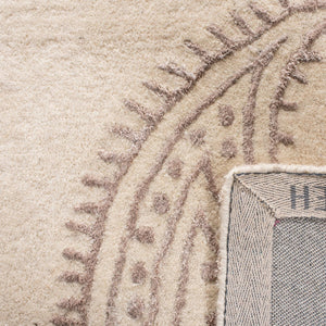 Safavieh Bella 153 Hand Tufted Wool/Viscose Rug BEL153B-27