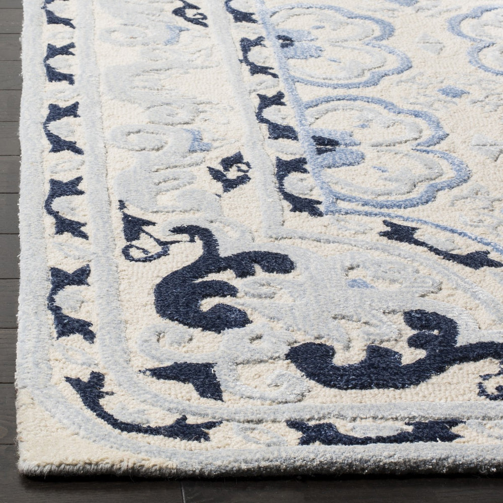 Safavieh Bella 154 Hand Tufted Wool/Viscose Rug BEL154A-27