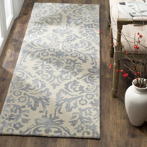Safavieh Bella 156 Hand Tufted 60% Wool/25% Viscose/15% Cotton Rug BEL156A-24