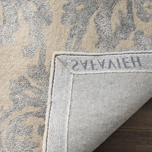 Safavieh Bella 156 Hand Tufted 60% Wool/25% Viscose/15% Cotton Rug BEL156A-24