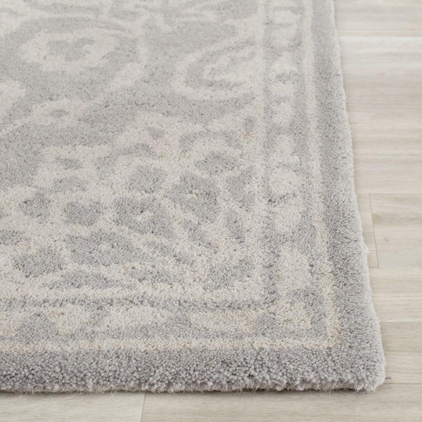 Safavieh Bel446 Hand Tufted Wool Rug BEL446A-3R