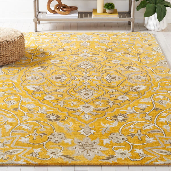 Safavieh Bella 673 Hand Tufted Wool Rug BEL673A-24