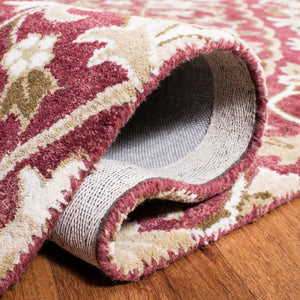 Safavieh Bella 673 Hand Tufted Wool Rug BEL673B-24