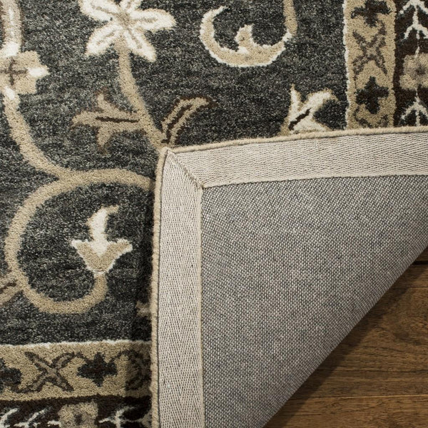 Safavieh Bella 674 Hand Tufted Wool Rug BEL674A-24