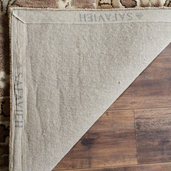 Safavieh Bella 674 Hand Tufted Wool Rug BEL674B-24