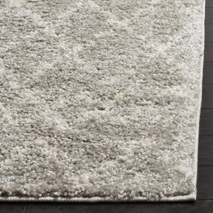 Safavieh Berber BER165 Power Loomed Rug