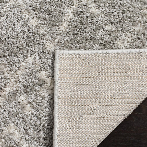 Safavieh Berber BER165 Power Loomed Rug