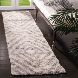 Safavieh Berber BER218 Power Loomed Rug