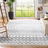 Safavieh Berber Fringe Shag 540 80% Polypropylene + 20% Polyester Power Loomed Shag & Flokati Rug BFG540A-24