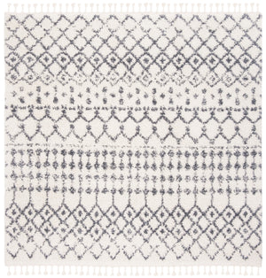 Safavieh Berber BFG540 Power Loomed Rug