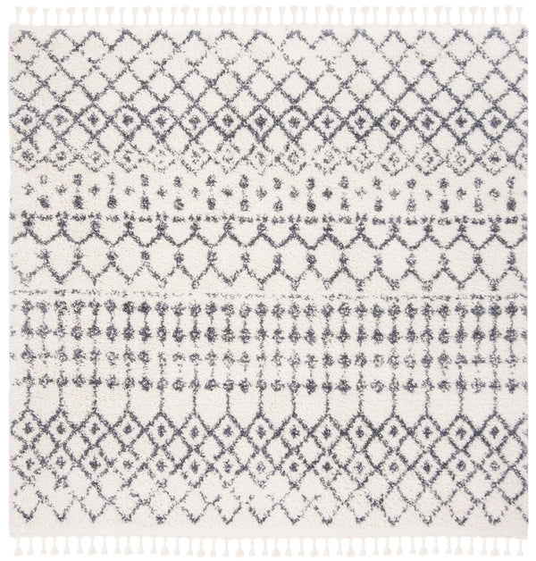 Safavieh Berber BFG540 Power Loomed Rug