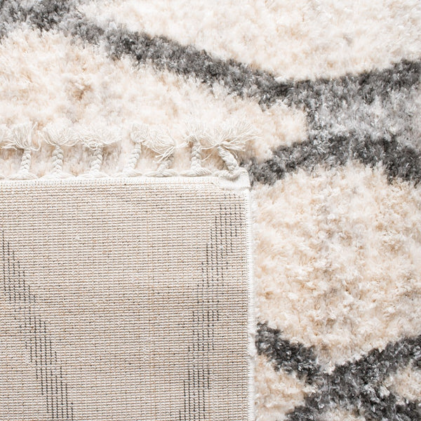 Safavieh Berber BFG628 Power Loomed Rug