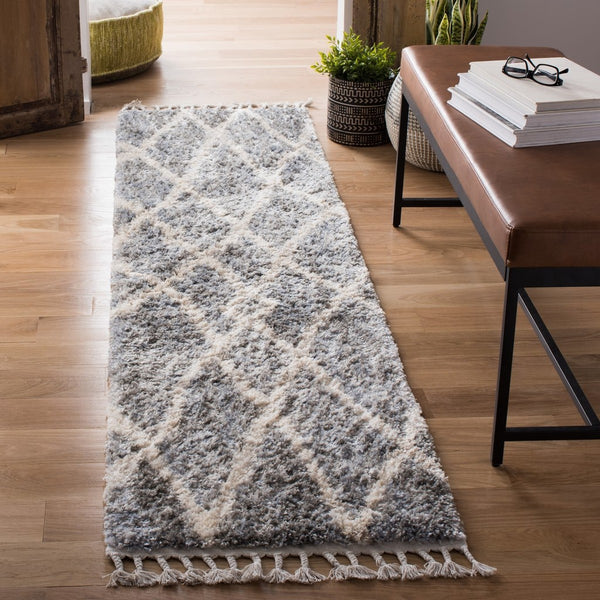 Safavieh Berber BFG628 Power Loomed Rug