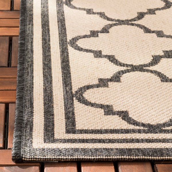 Safavieh Beach BHS121 Power Loomed Rug