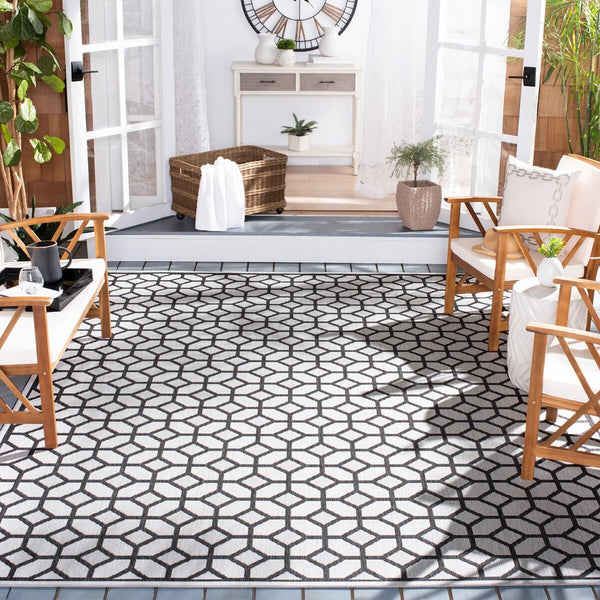 Safavieh Beach House 127 PowerLoomed 100% Polypropylene Pile Indoor/ Outdoor Rug BHS127A-6SQ