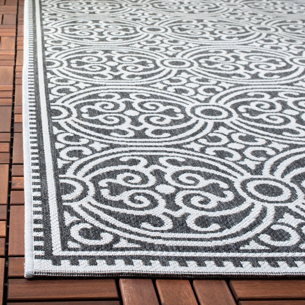 Safavieh Beach House 134 PowerLoomed 100% Polypropylene Pile Indoor/ Outdoor Rug BHS134A-6