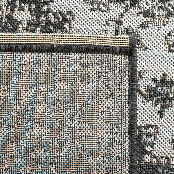 Safavieh Beach House 137 PowerLoomed 100% Polypropylene Pile Indoor/ Outdoor Rug BHS137A-5