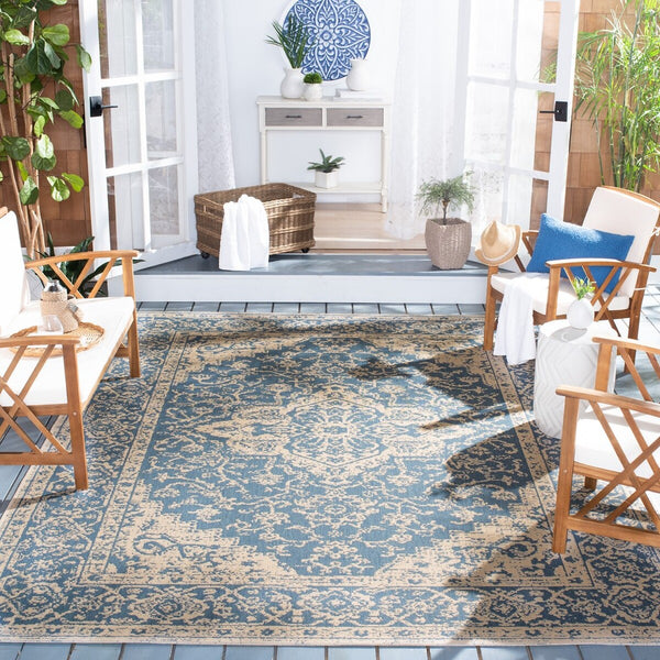 Safavieh Beach House 137 POWER LOOMED POLYPROPYLENE Indoor/ Outdoor Rug BHS137M-8SQ