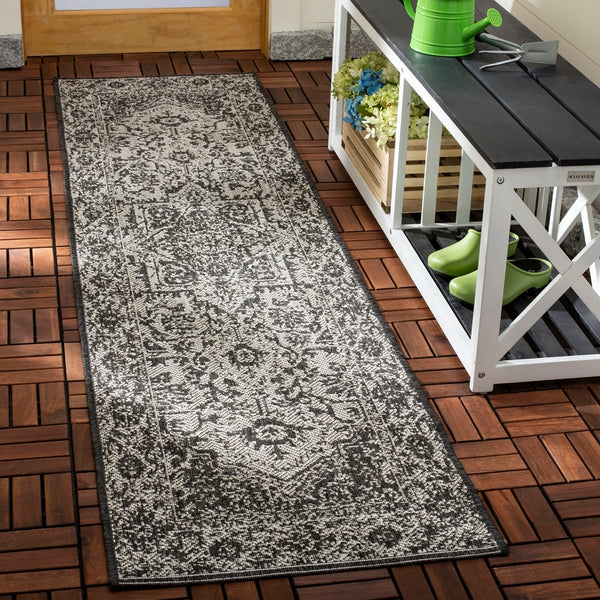 Safavieh Beach House 139 PowerLoomed 100% Polypropylene Pile Indoor/ Outdoor Rug BHS139A-6