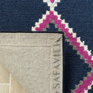 Safavieh Bellagio 563 Hand Tufted Wool Rug BLG563N-3